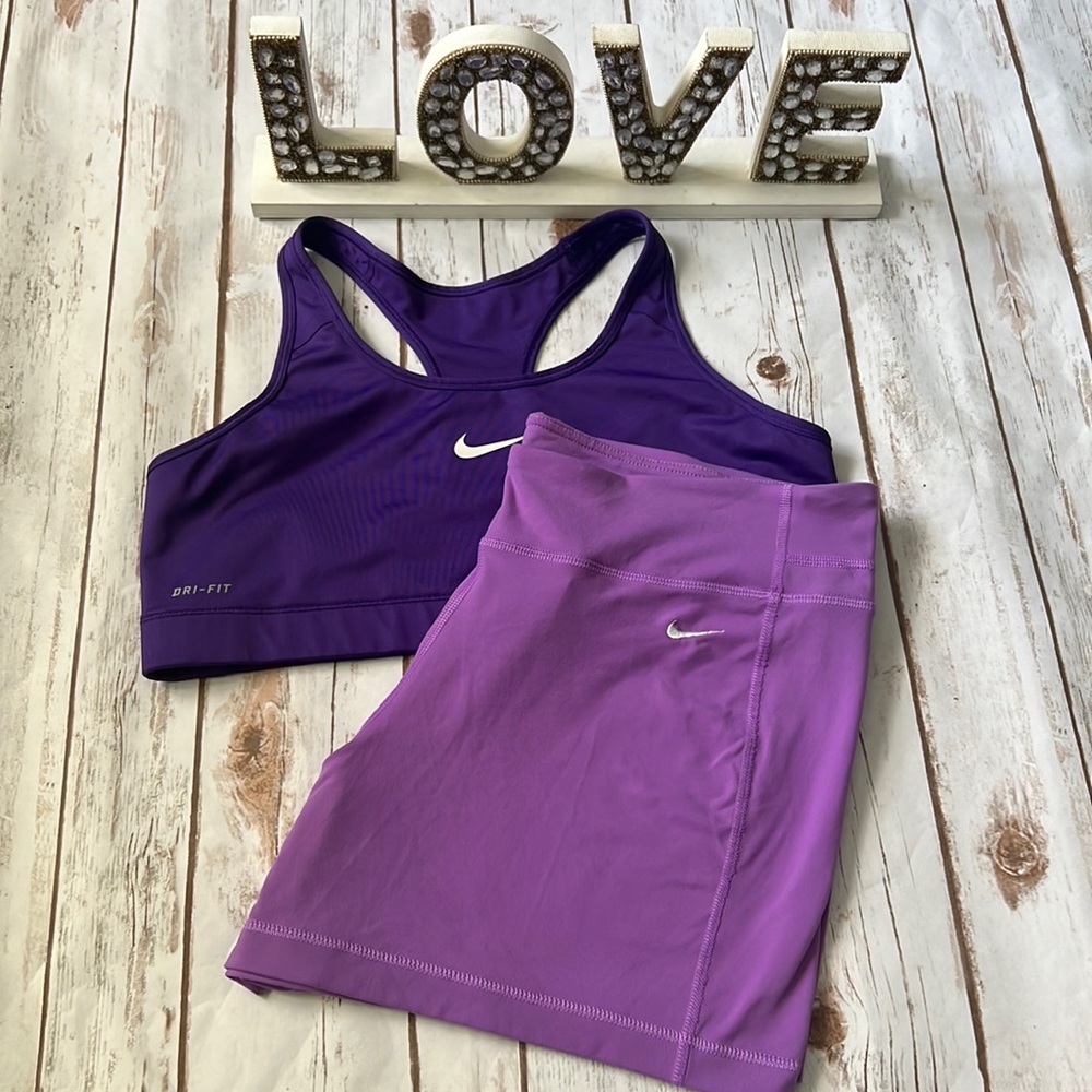 Bundle Of 2 Nike Women’s Athletics Workout Sports Bra & Shorts Purple XL